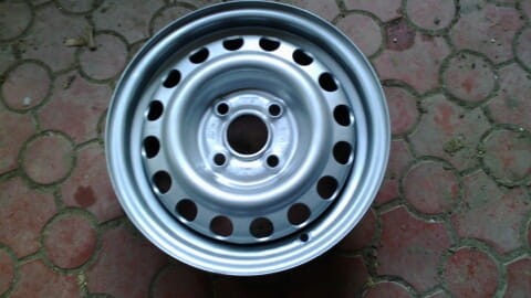 felga 4,5JR13 100x4.jpg